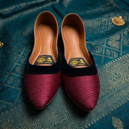 Women’s Premium Silk Khussa – Elegant Maroon Traditional Flats