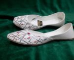 Handcrafted White Tilla Work Jutti for Women – Traditional Ethnic Wear - Image 4